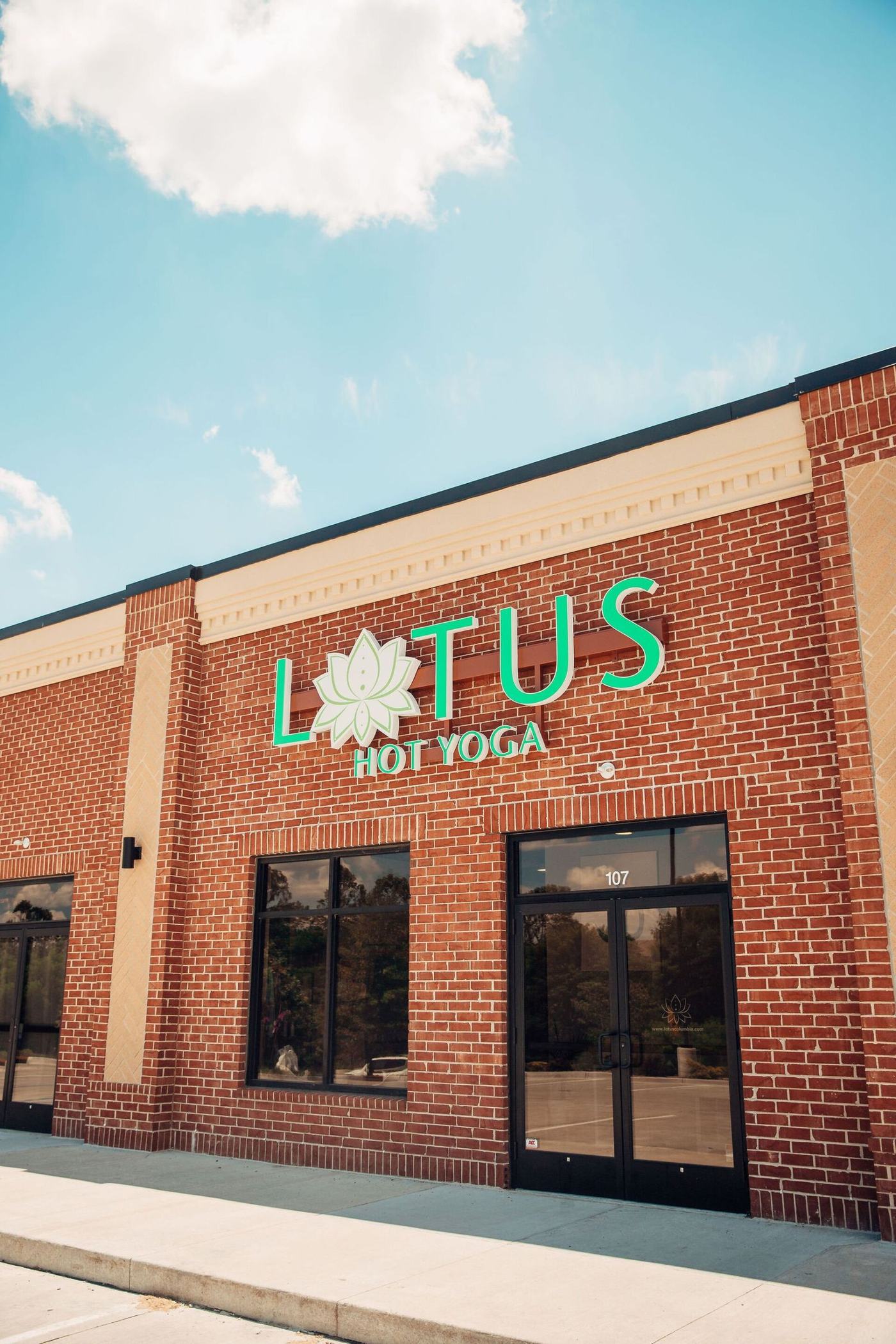 The Lotus Hot Yoga storefront in Columbia, MO